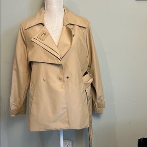 Classic Tan Women's Trench Coat